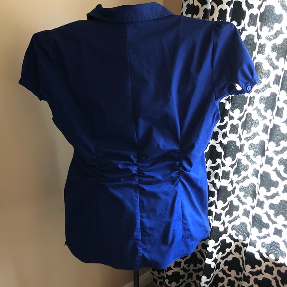 Button up collared blouse - Picture 2 of 4